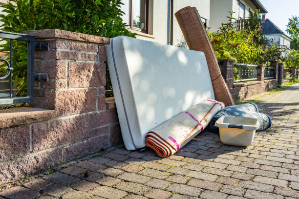 Best Junk Hauling Services  in Hernando, MS